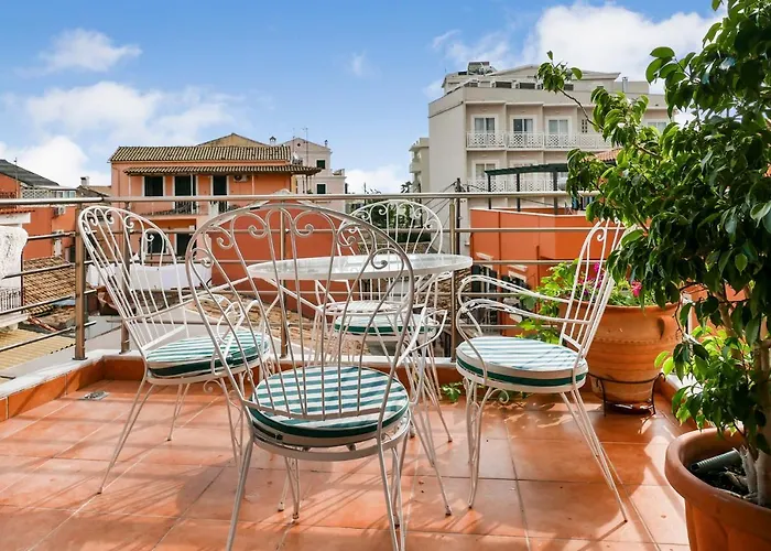 Lovely 2 Bedroom Condo In Corfu Anemomilos