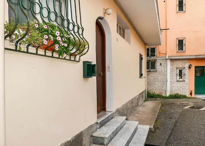 Lovely 2 Bedroom Condo In Corfu Anemomilos
