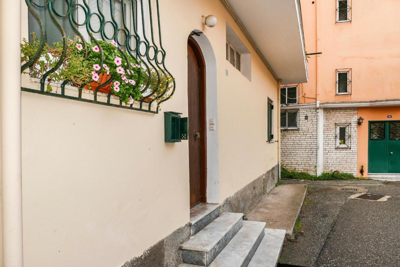 Lovely 2 Bedroom In Corfu Anemomilos Apartment
